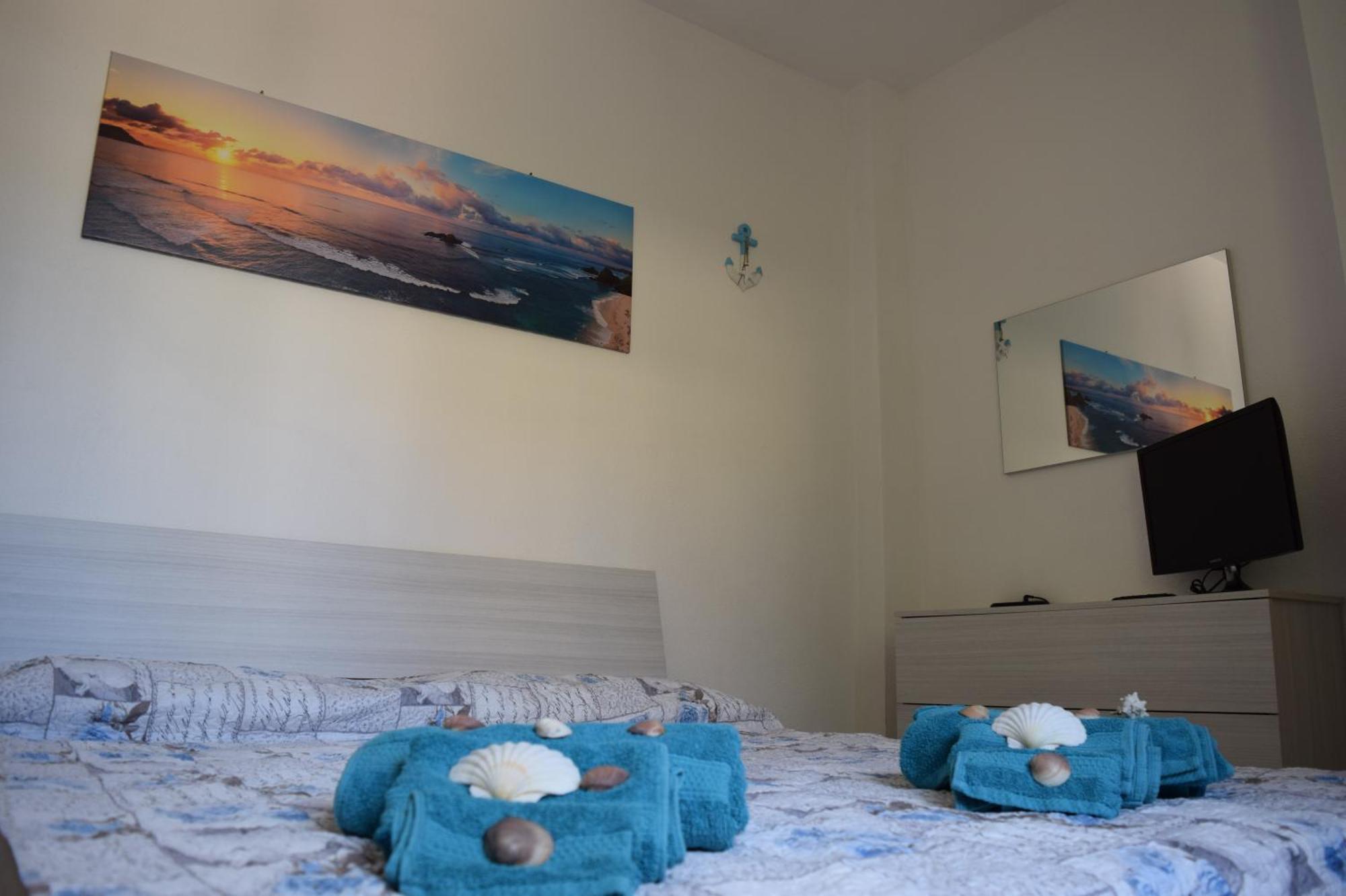 Appartamento Vista Mare A La Maddalena La Maddalena  Exterior foto